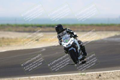 media/Jun-07-2025-TrackDaz (Sat) [[4413525952]]/C Group/240pm (Turn 9)/